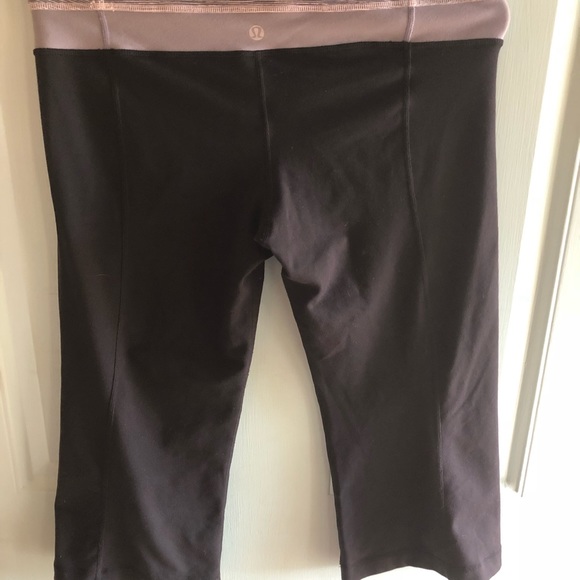 lululemon athletica Pants - Lululemon Size 8 Crop Pants